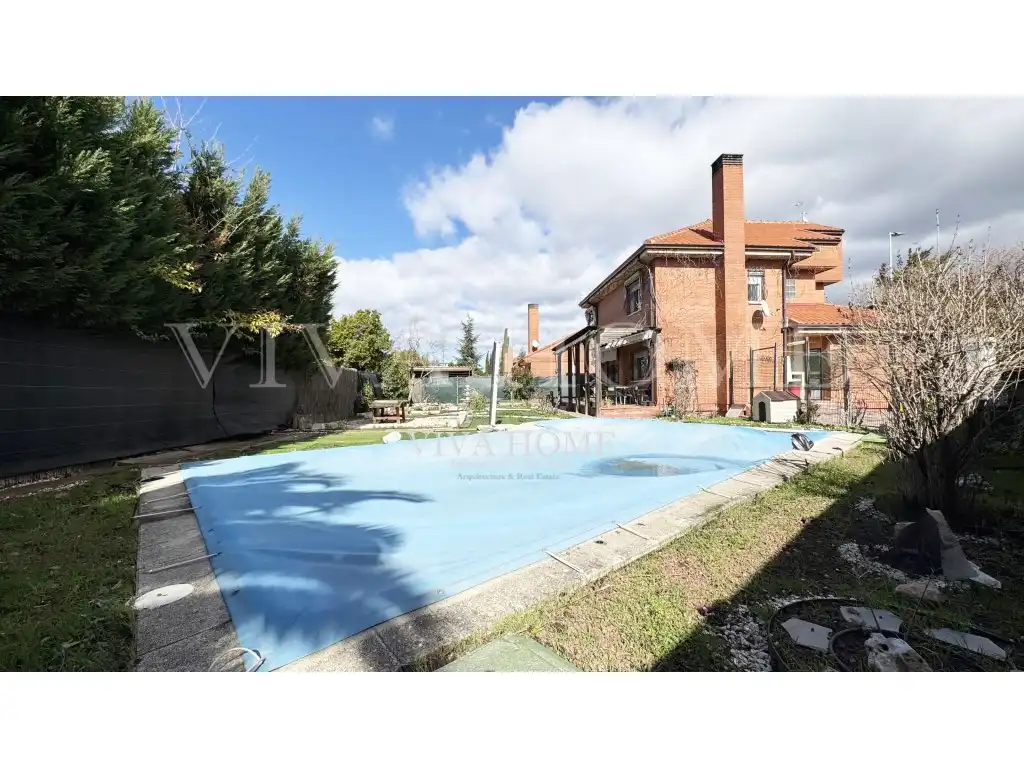 Piscina de Casa o chalet en venta en Rivas-Vaciamadrid