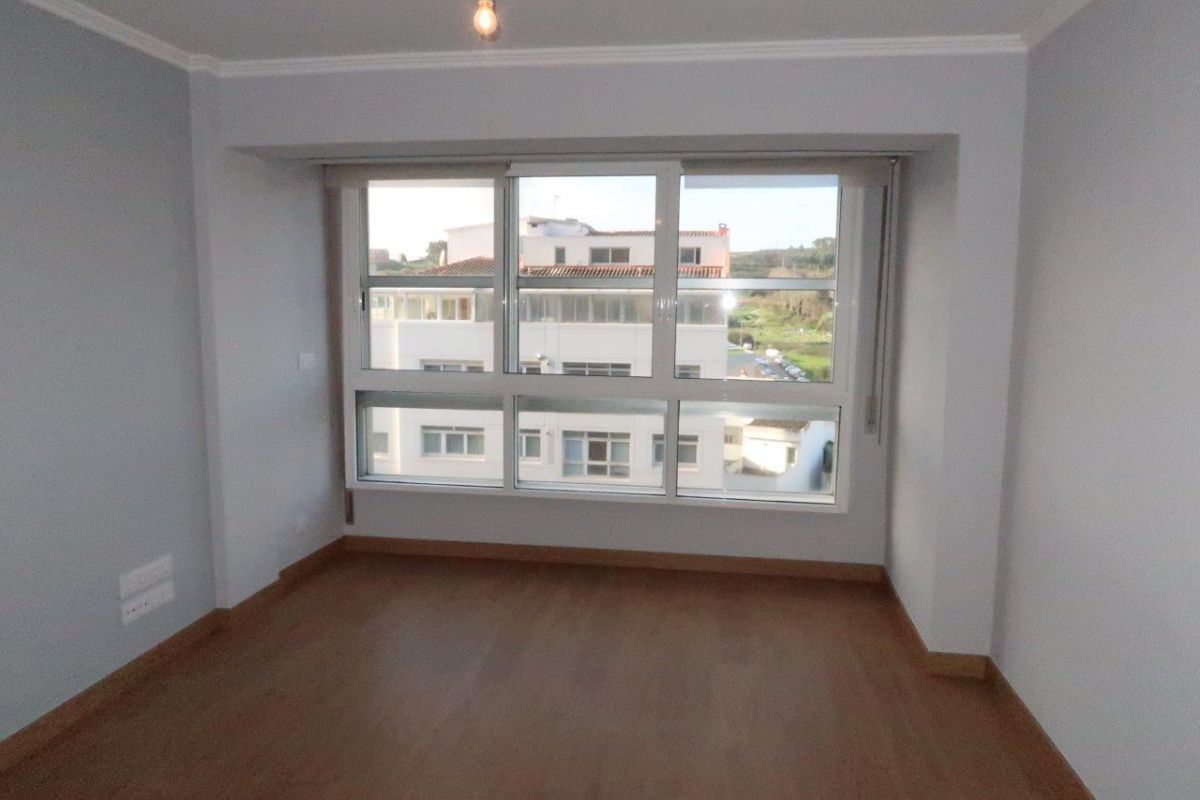 Apartment to rent in Outeiro, Agra del Orzán - Ventorrillo, A Coruña Capital
