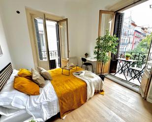 Dormitori de Apartament per a compartir en  Madrid Capital amb Aire condicionat, Calefacció i Moblat