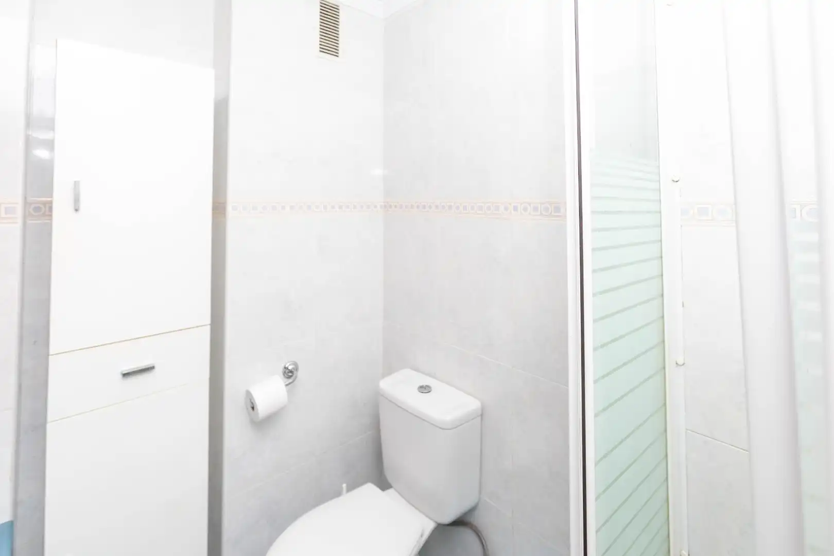 Bathroom of Flat for sale in Málaga  with Terrace, Storage room and Balcony