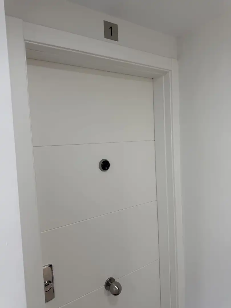 Apartamento con piscina en venta en Arroyo de la Miel, imagen 20