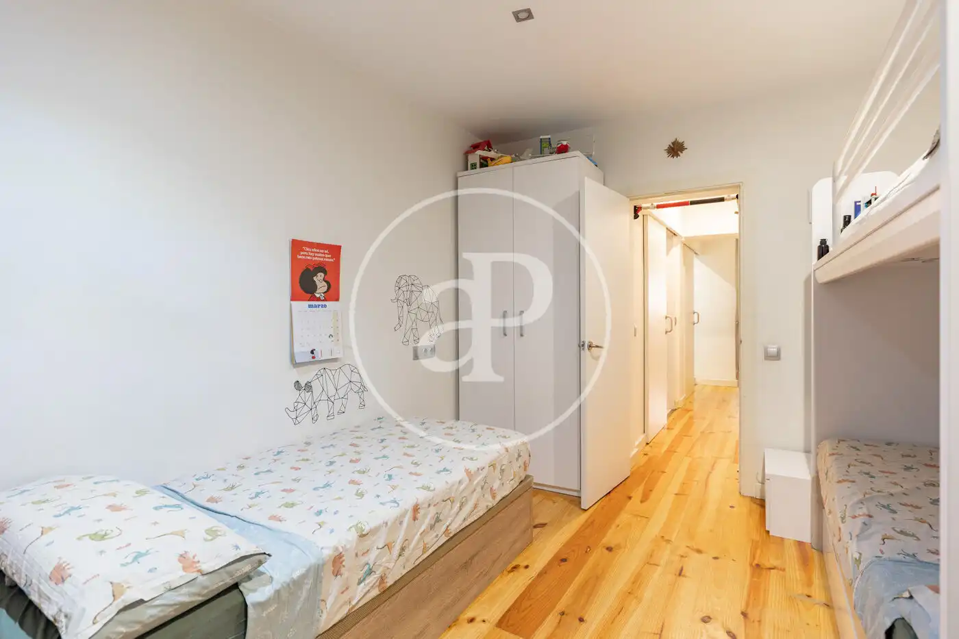 Bedroom of Flat for sale in Barcelona  with Air Conditioner and Heating