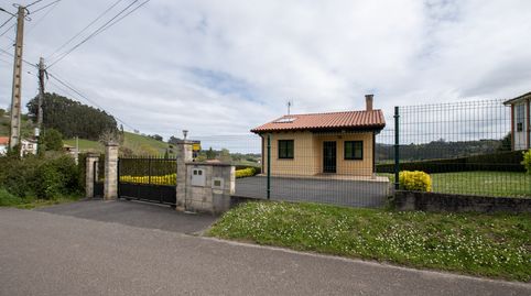 Foto 2 de Casa o chalet en venta en Villaviciosa - Camoca, Parroquias suroccidentales, Villaviciosa