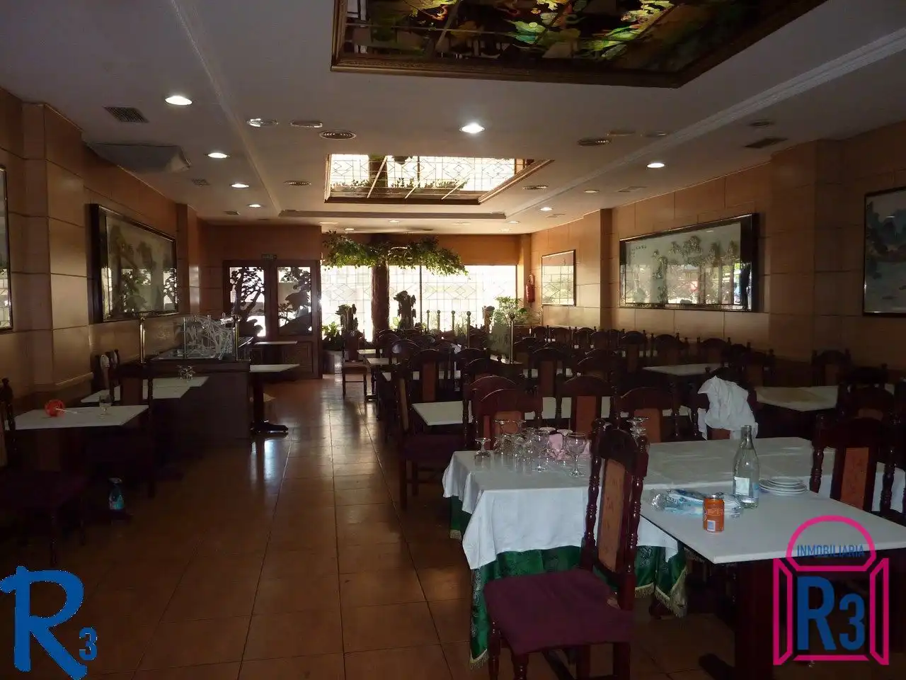 Local comercial en venda a Avenida Reyes Leoneses, imagen 9