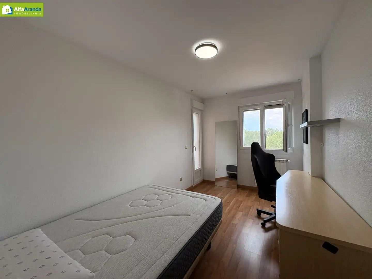 Schlafzimmer von Wohnung zum Verkauf in Aranda de Duero mit Heizung, Terrasse und Möbliert