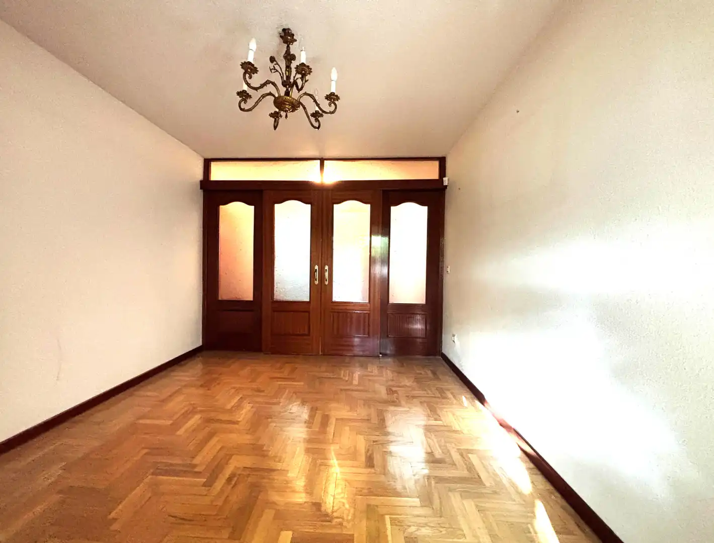 Dining room of Flat for sale in Madrid  with Heating, Parquet flooring and Terrace