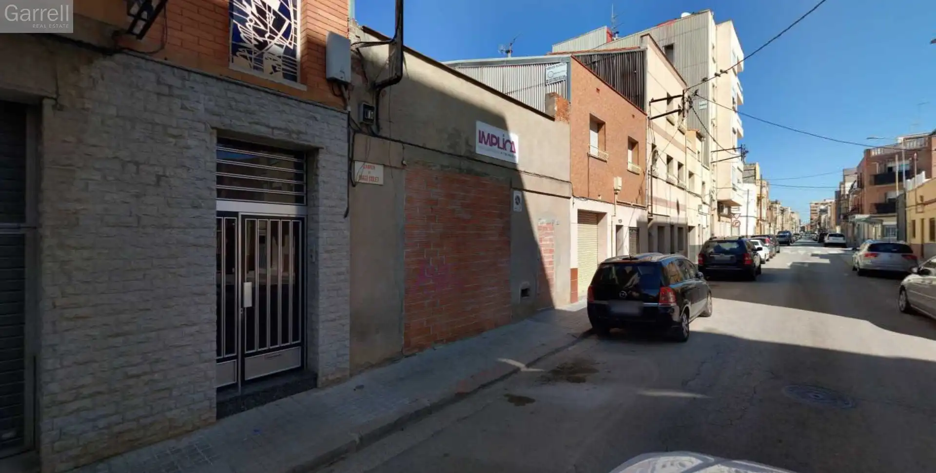 Adossat en venda a carrer de Magi Colet