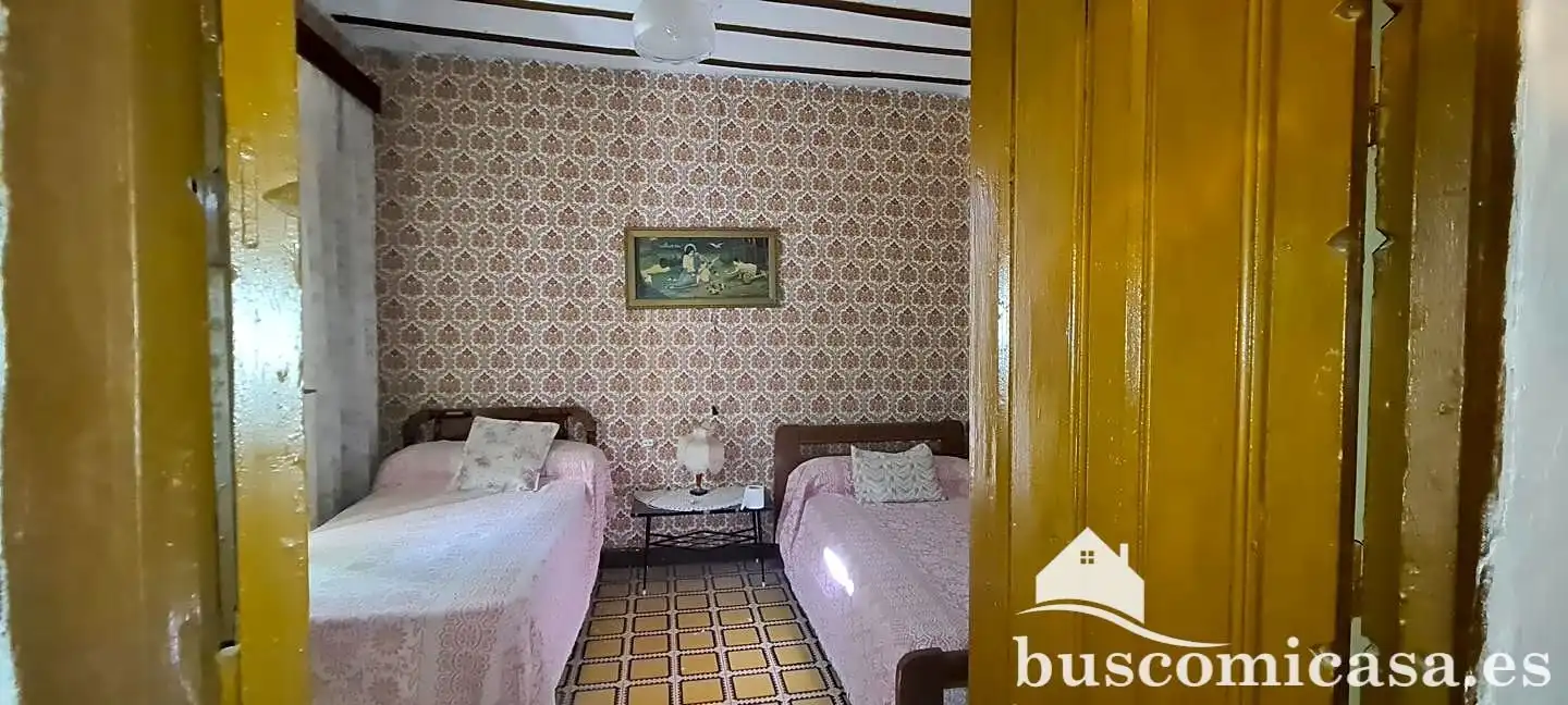 Dormitori de Casa adosada en venda en Sorihuela del Guadalimar