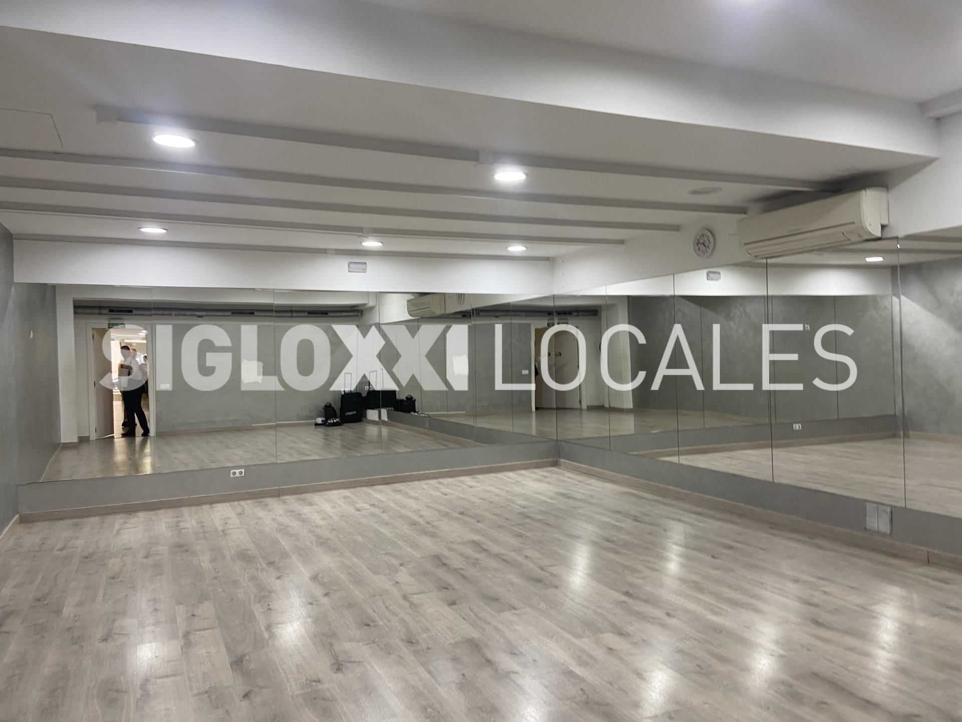 Local en venda en  Barcelona Capital amb Aire condicionat