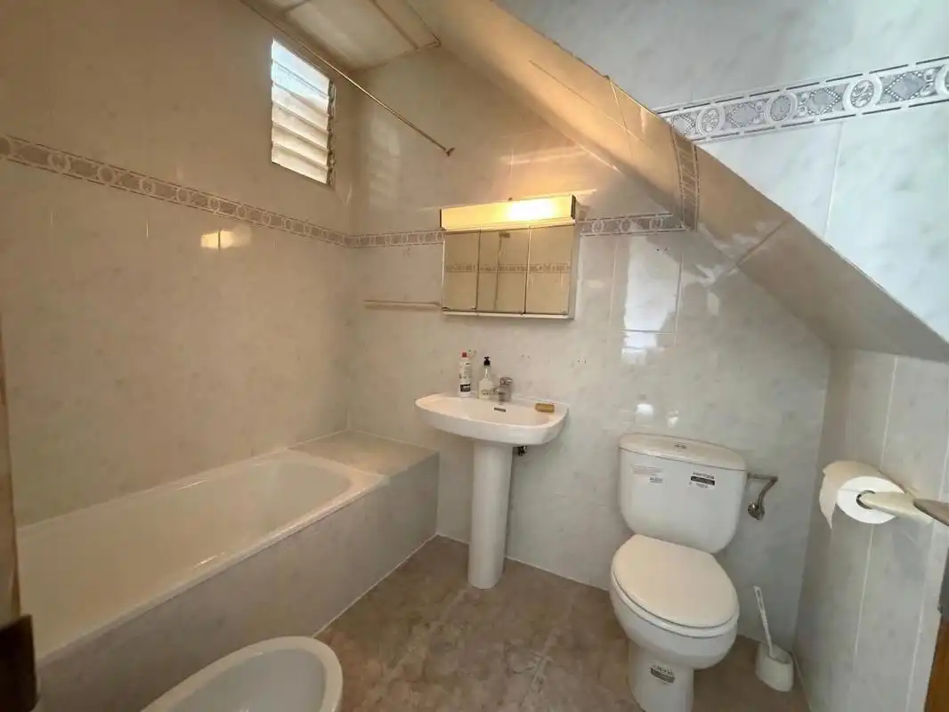 Baño de Casa adosada en venta en Abanilla con Calefacción, Terraza y Trastero