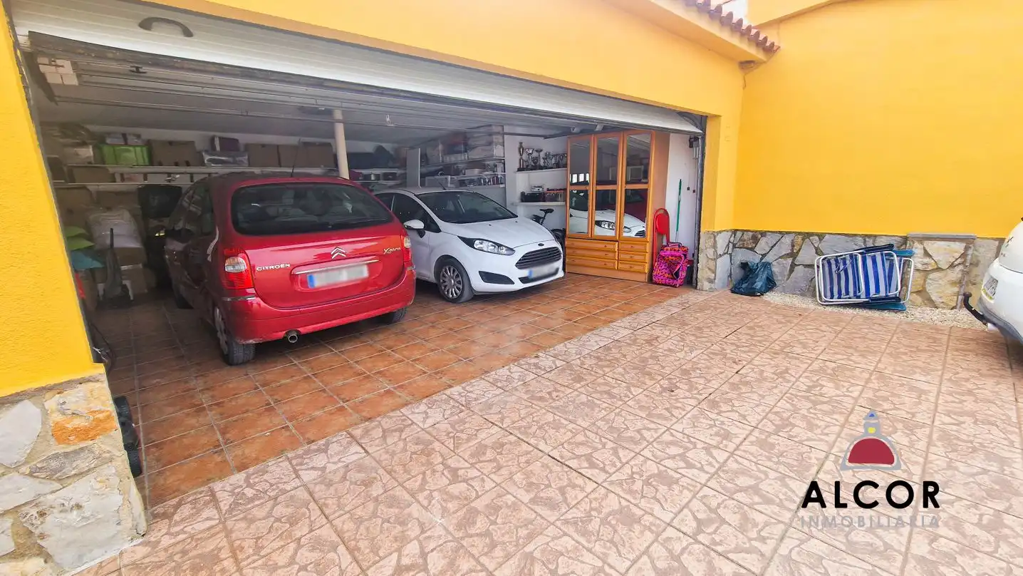 Aparcament de Casa o xalet en venda en Benicarló amb Calefacció