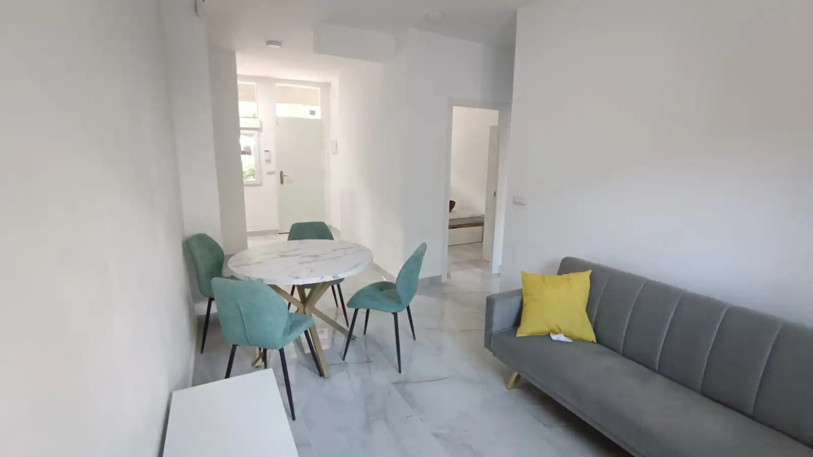 Flat for rent in Calle de Villablanca, Ambroz