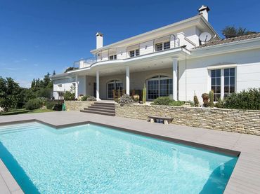 House with balcony for sale in Xaloc