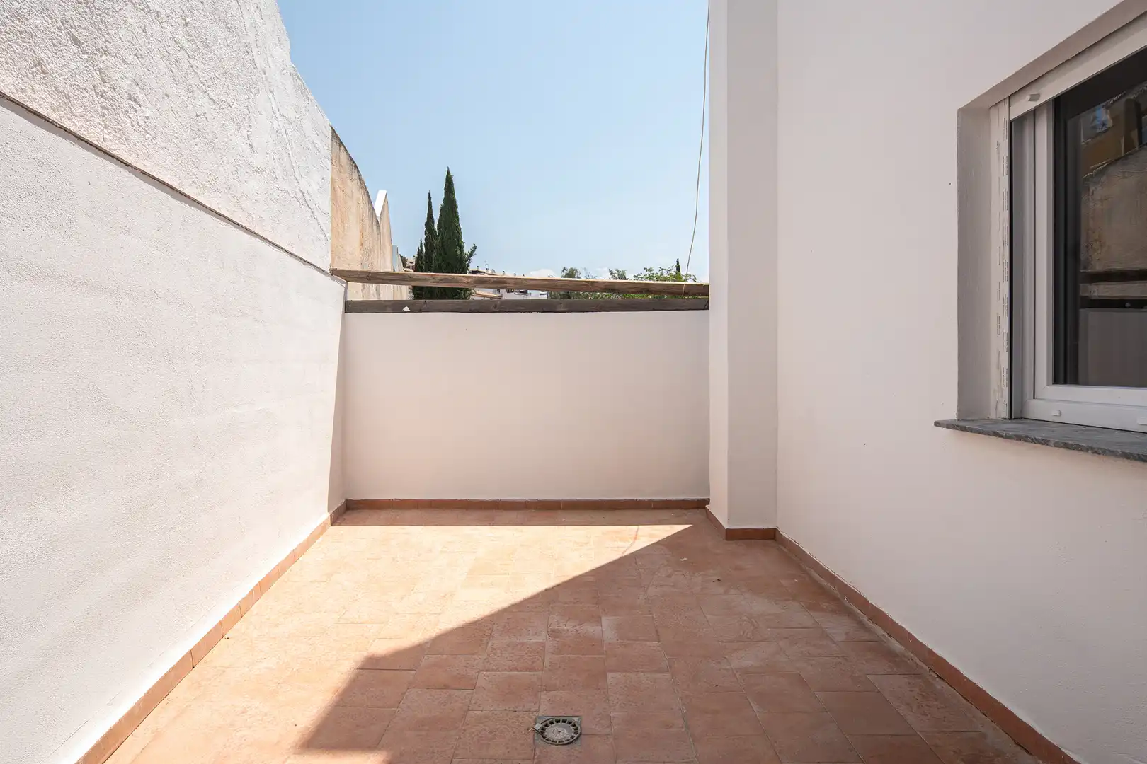 Terrassa de Casa adosada en venda en Huétor Vega amb Jardí privat, Terrassa i Forn