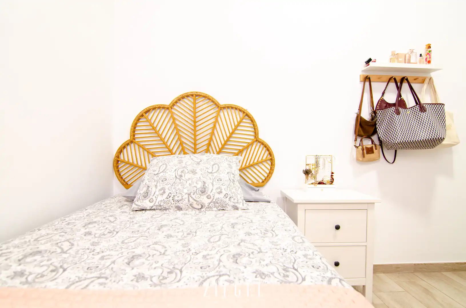Bedroom of Flat for sale in Las Palmas de Gran Canaria  with Terrace, Storage room and Furnished