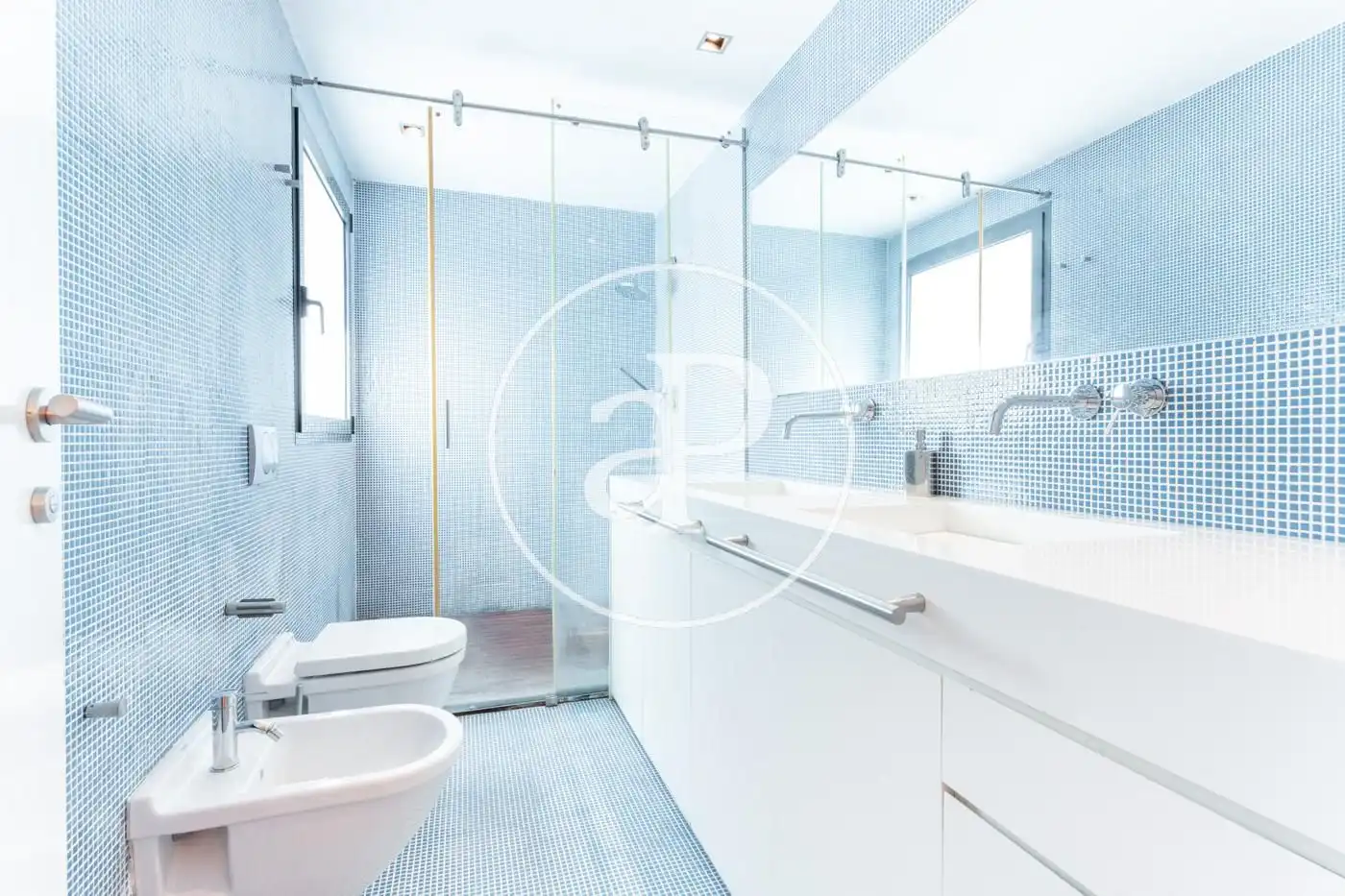 Bathroom of Houses for sale in Sagunto / Sagunt  with Air Conditioner, Heating and Private garden