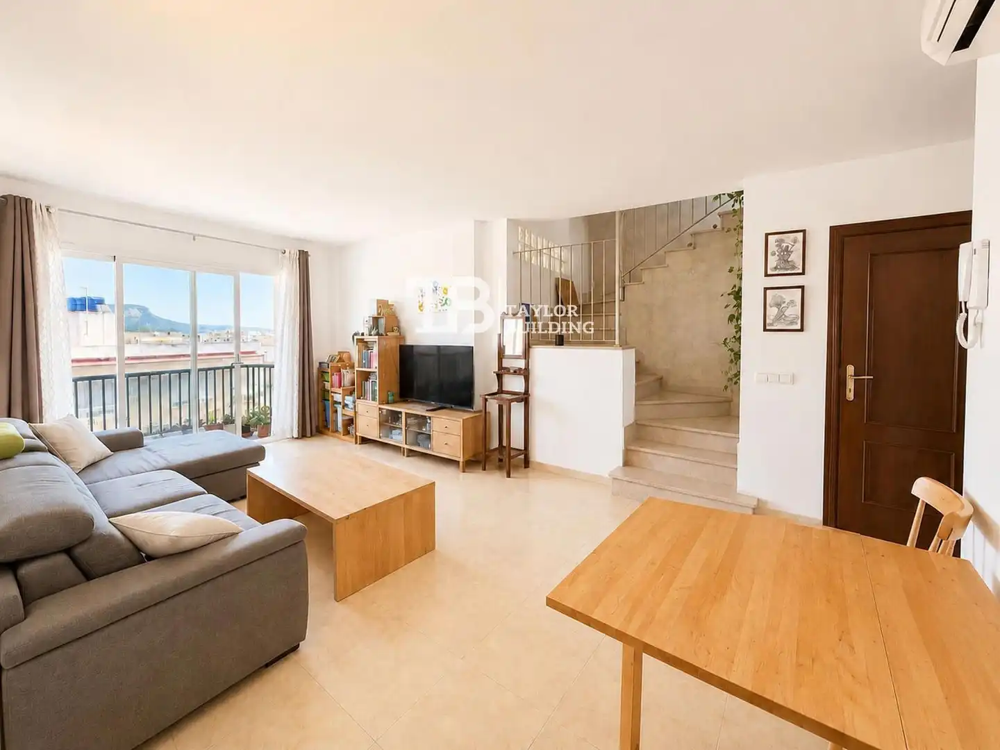 Living room of Attic for sale in Llucmajor  with Air Conditioner, Heating and Terrace