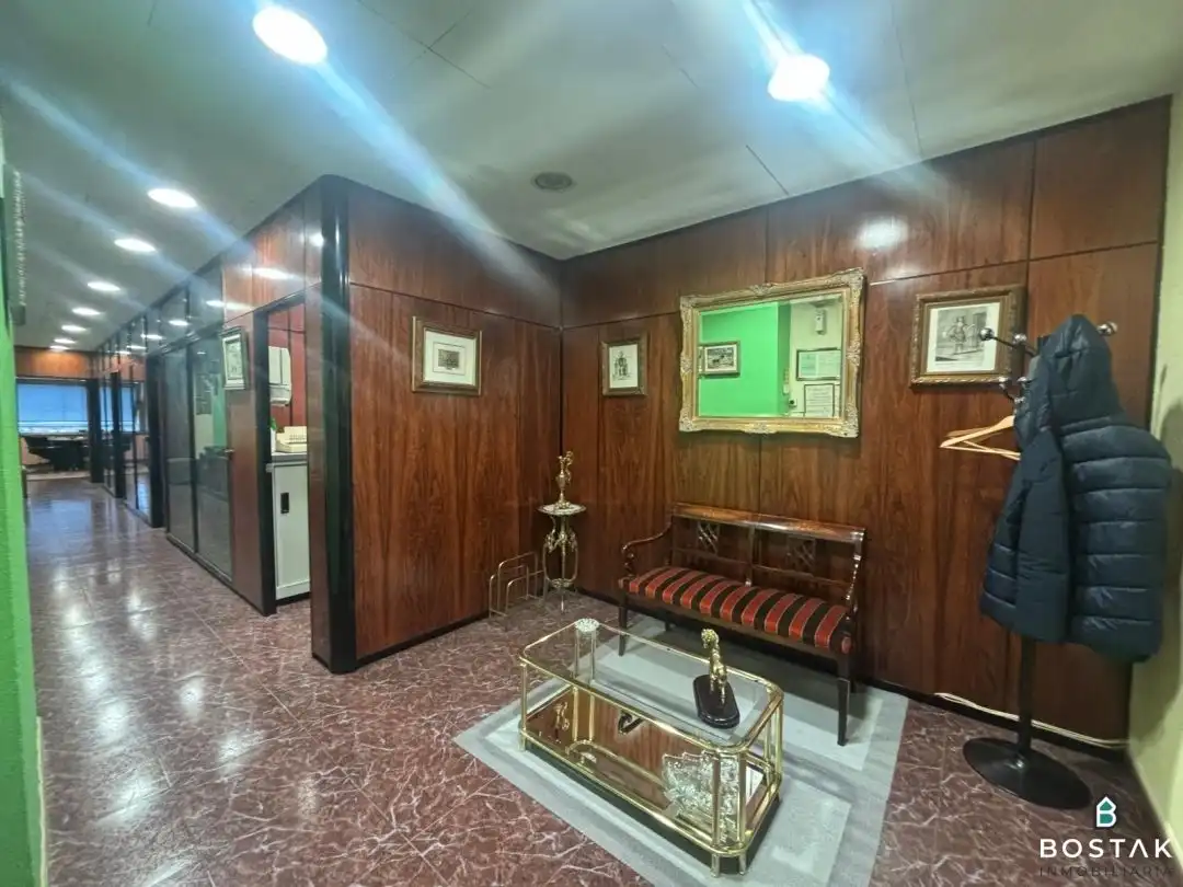 Oficina amb ascensor de lloguer a Campo de Volantín Pasealekua 24, imagen 17