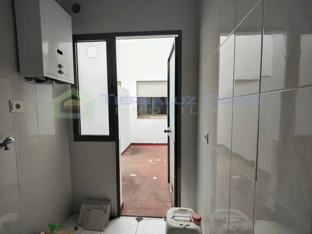 Piso en venta en Lepe con Balcón