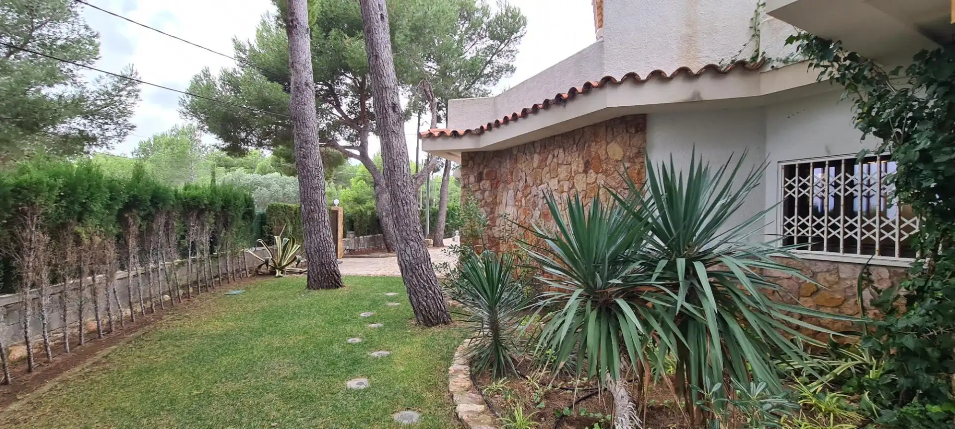 Jardí de Casa o xalet en venda en L'Ametlla de Mar  amb Aire condicionat, Calefacció i Jardí privat