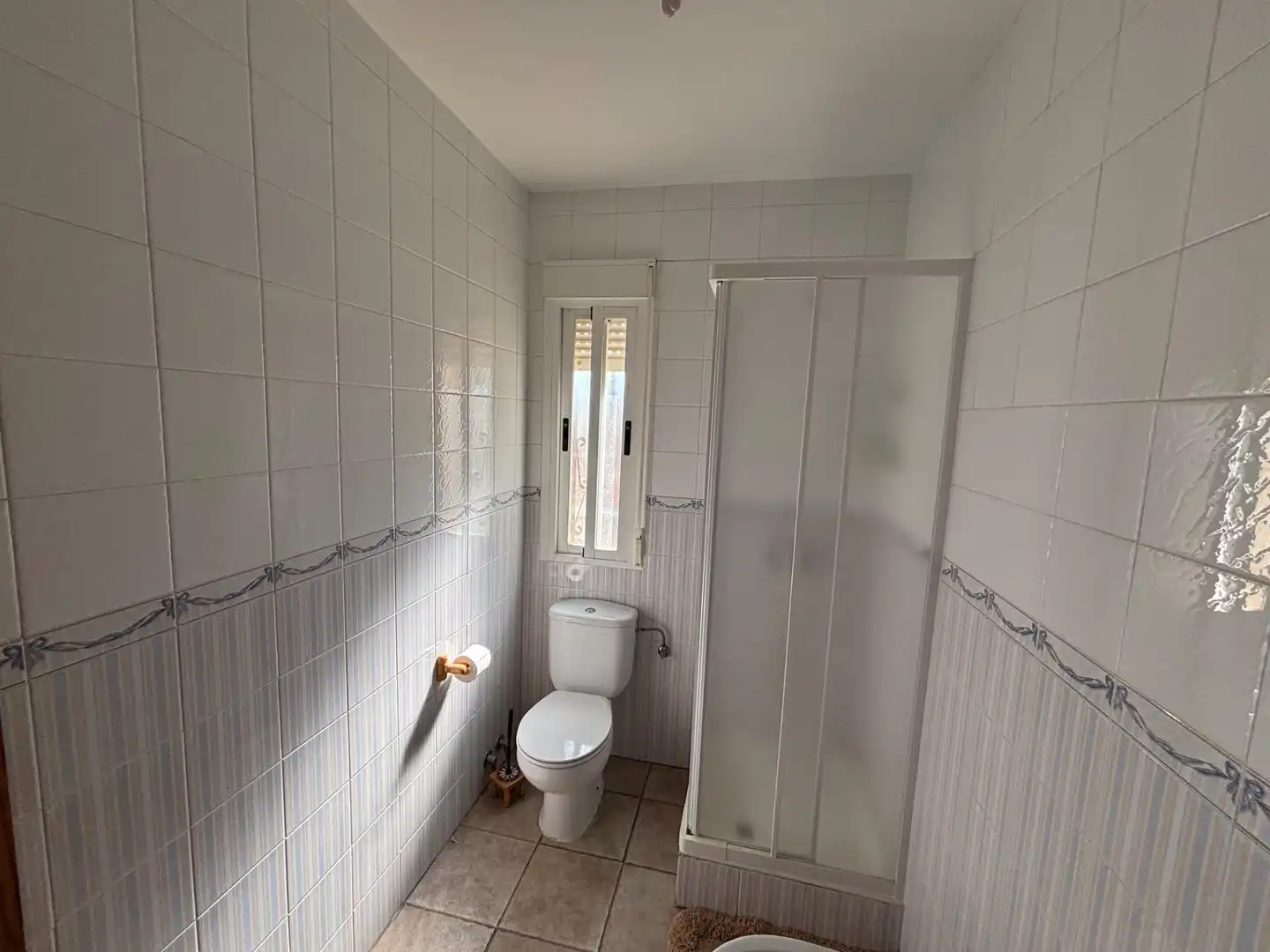 Bathroom of Houses for sale in Colmenar de Oreja