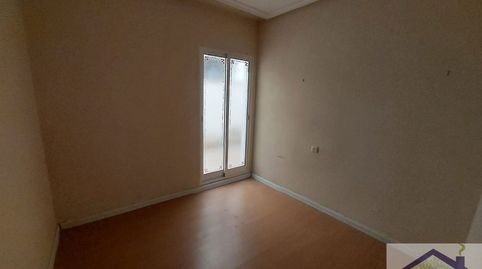 Foto 3 de Piso en venta en Alfredo Calderon, La Carolina, Jaén