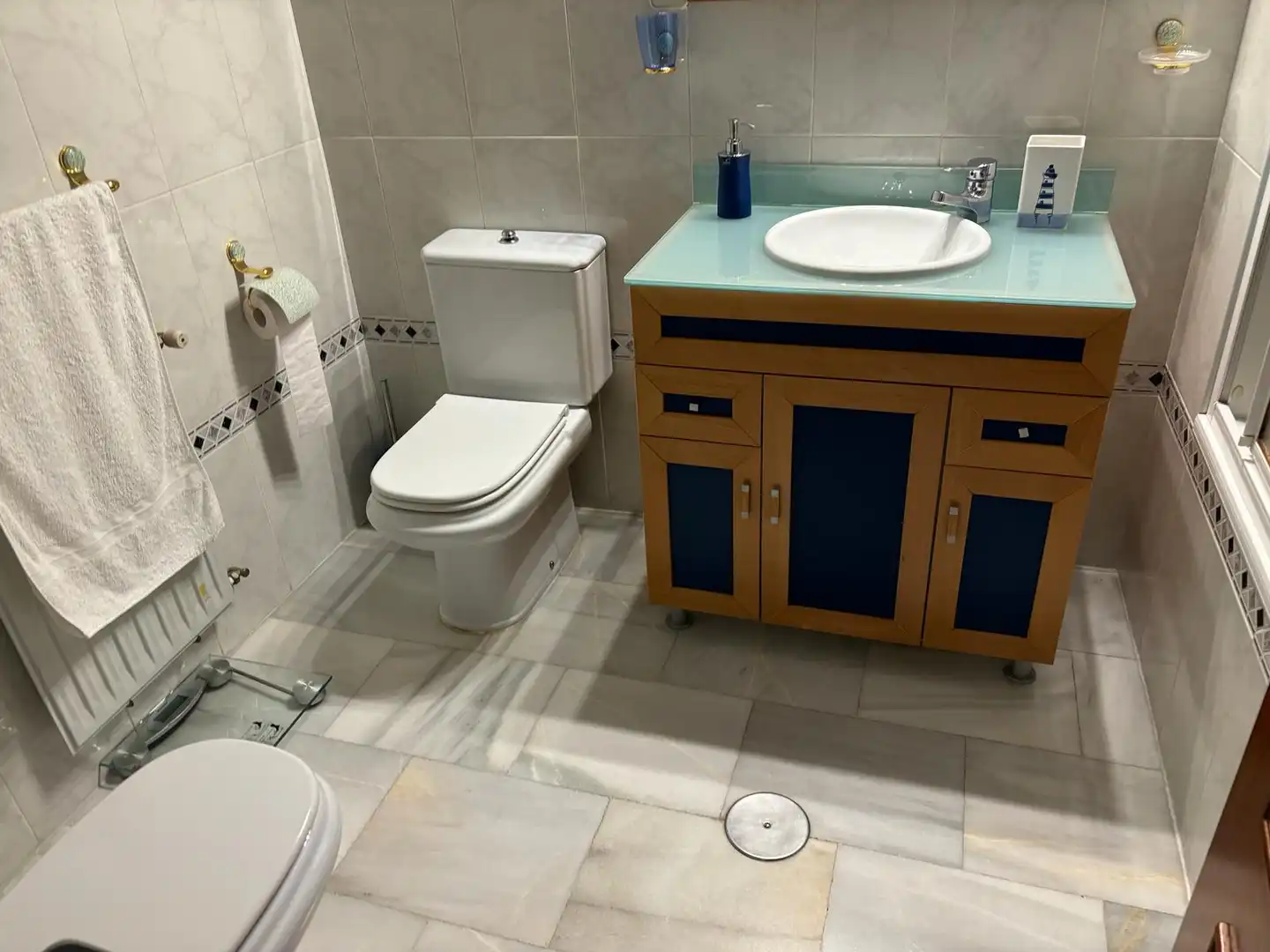 Bathroom of Detached homes for sale in Almodóvar del Campo  with Air Conditioner, Heating and Terrace