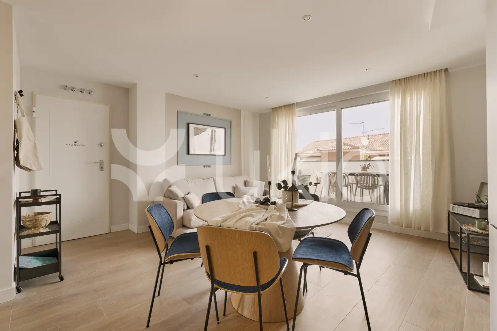 Sala de estar de Apartamento de alquiler en Madrid con Calefacción, Terraza y Piscina