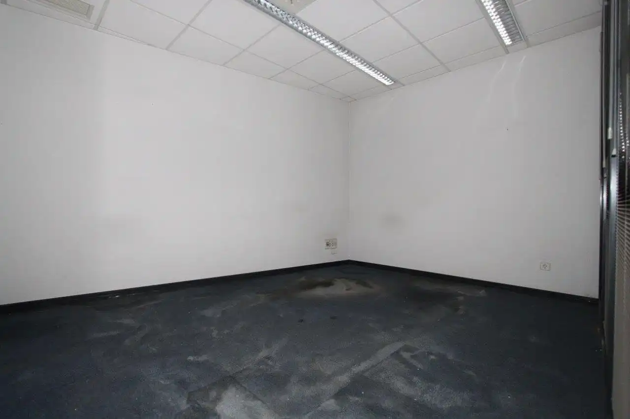 Local comercial en venda a Molins de Rei, imagen 6