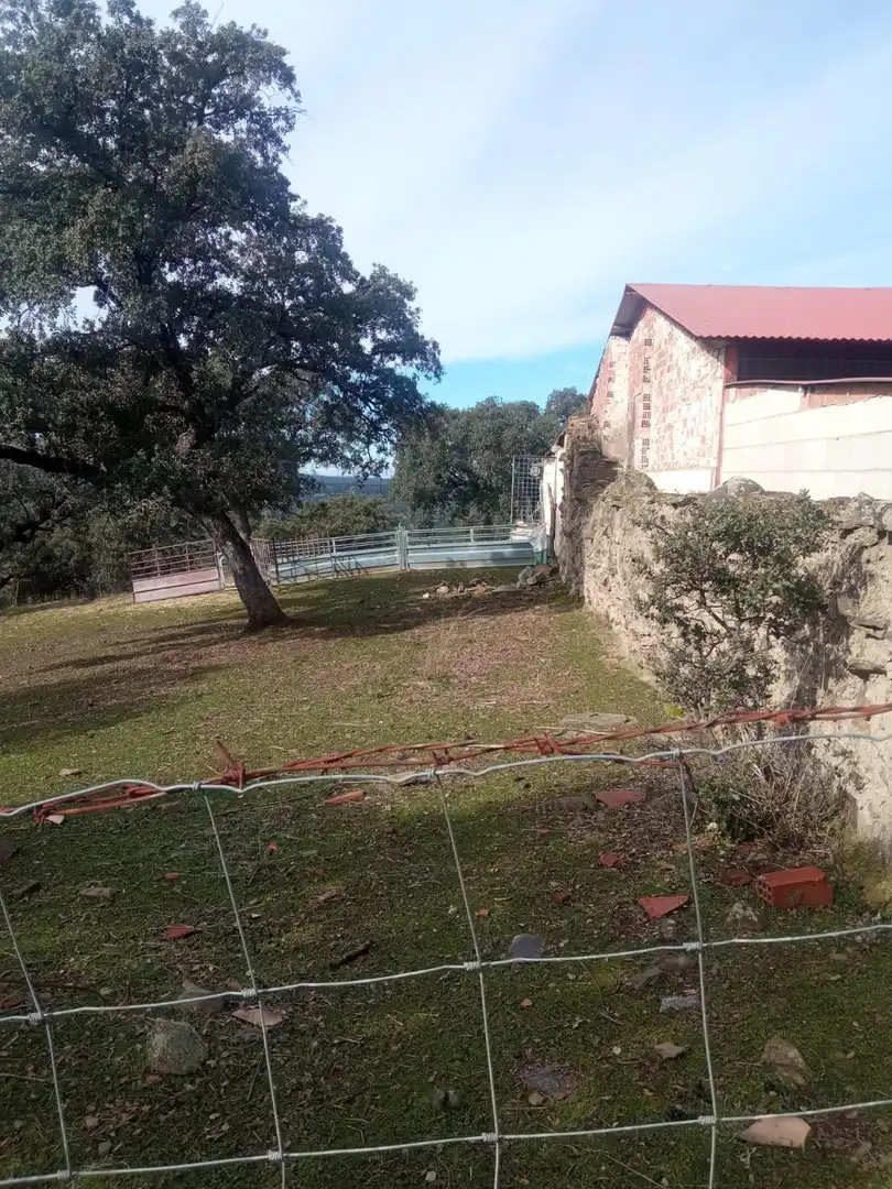 Finca rústica en venda en Cardeña