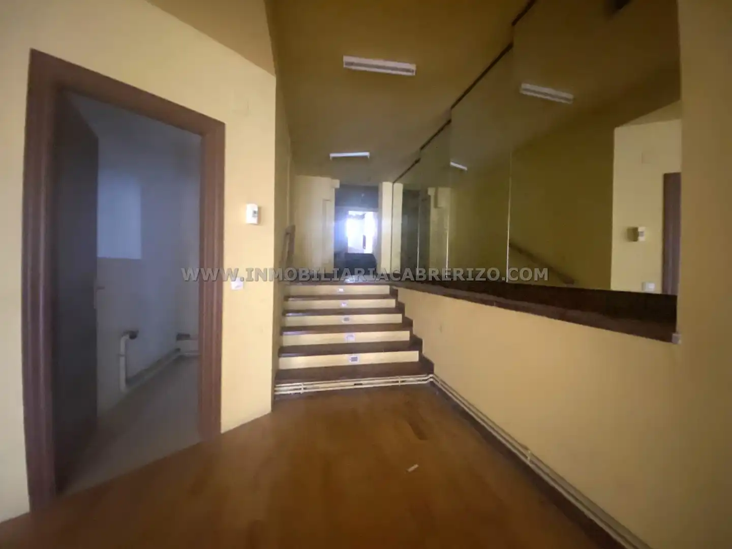 Business premises for sale in Calle Calceteros, imagen 4