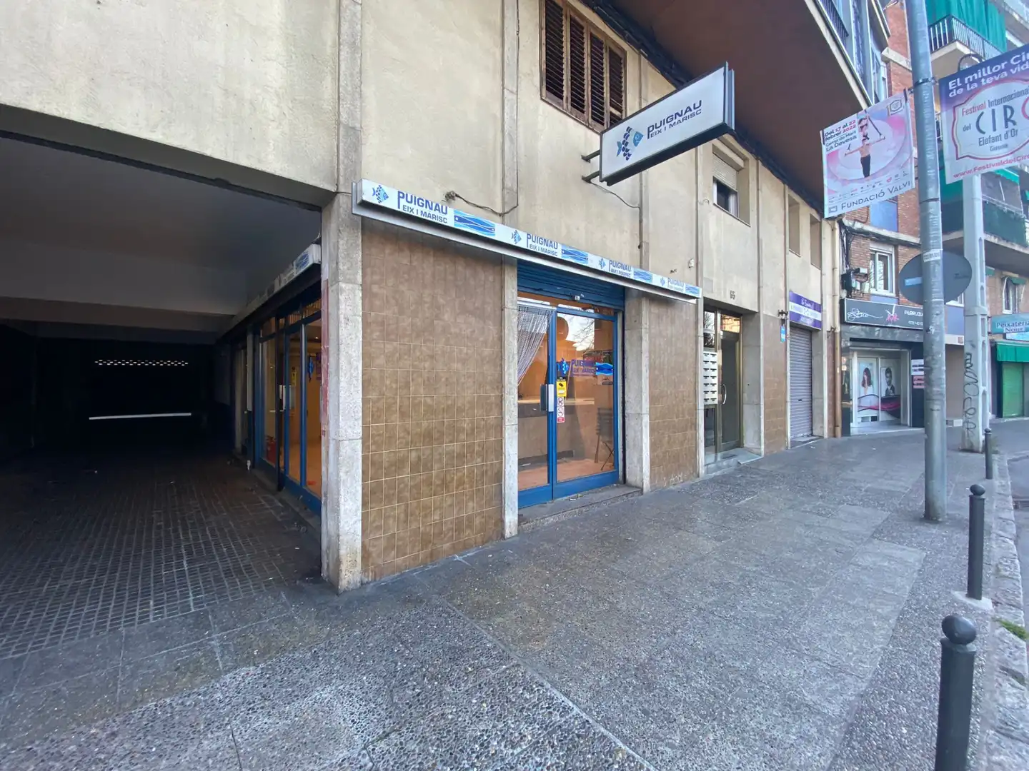 Commercial properties for rent in Girona  with Air Conditioner, Heating and Parquet flooring