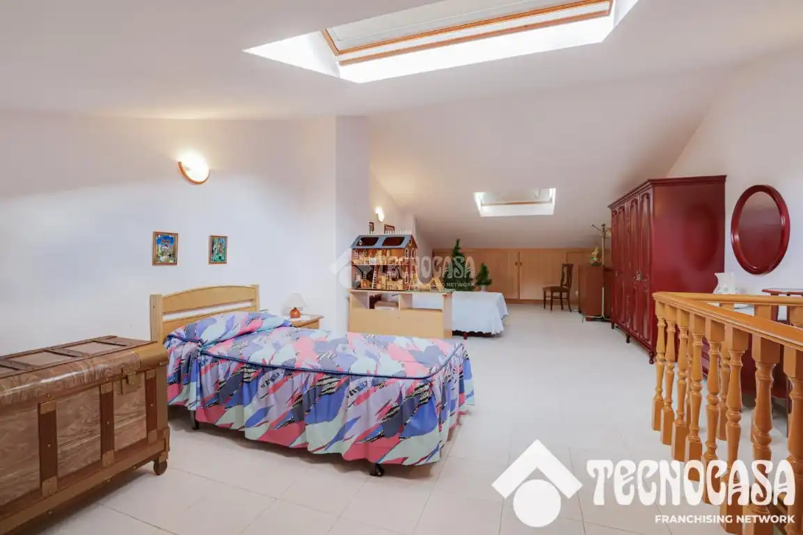 Bedroom of Flat for sale in Sant Boi de Llobregat  with Air Conditioner, Heating and Terrace