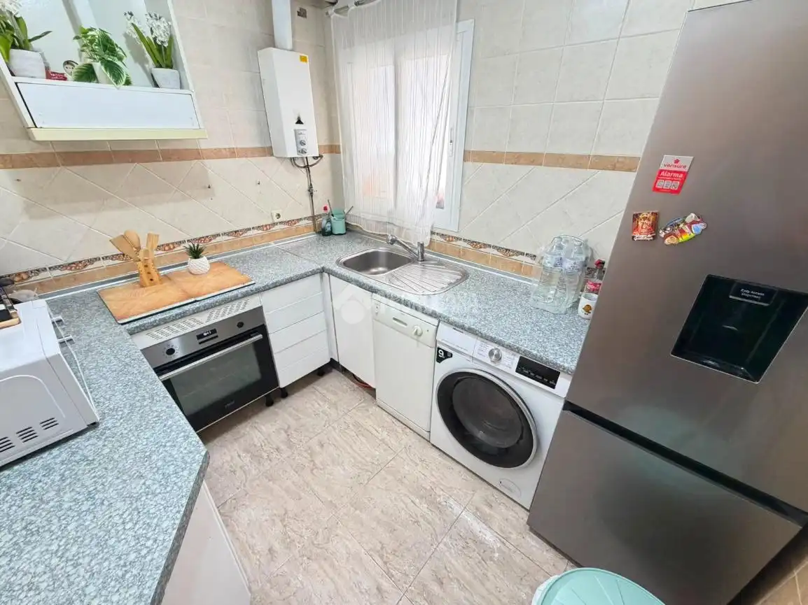 Kitchen of Flat for sale in Talavera de la Reina