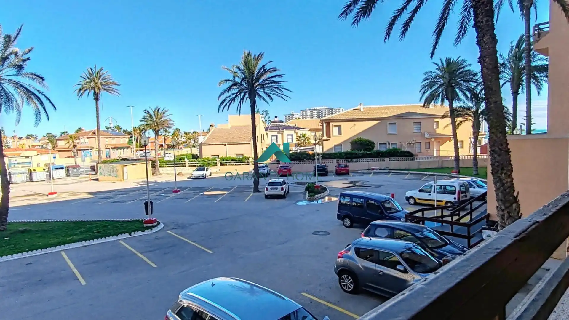 Vista exterior de Apartamento en venta en La Manga del Mar Menor con Amueblado, Balcón y Piscina comunitaria