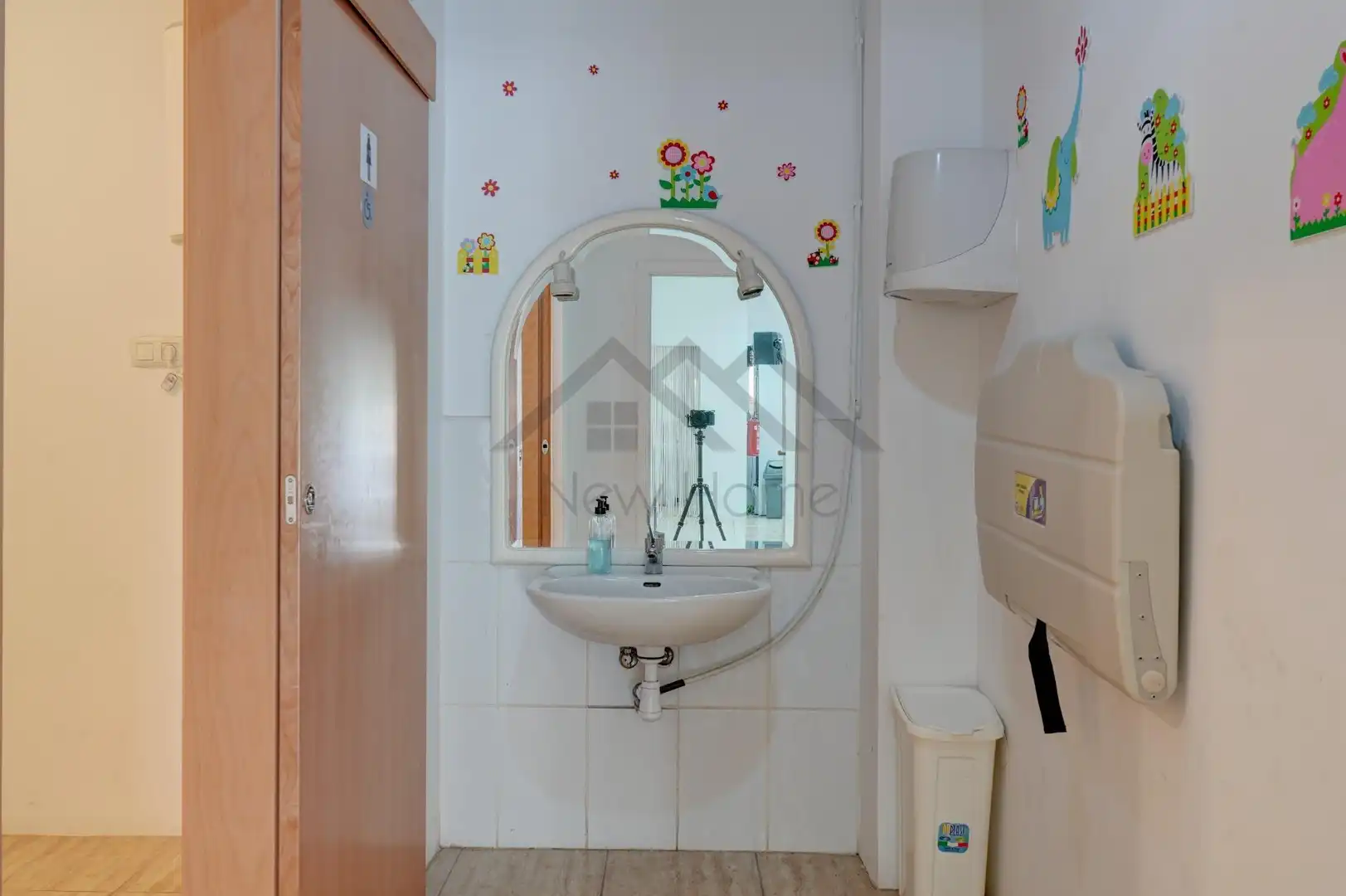 Baño de Local de alquiler en Llíria con Aire acondicionado