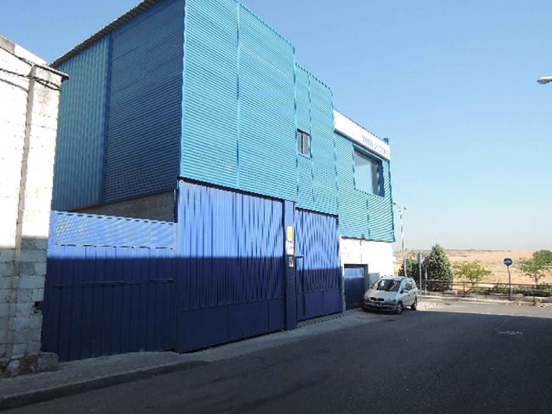 Vista exterior de Nave industrial en venta en Fuenlabrada