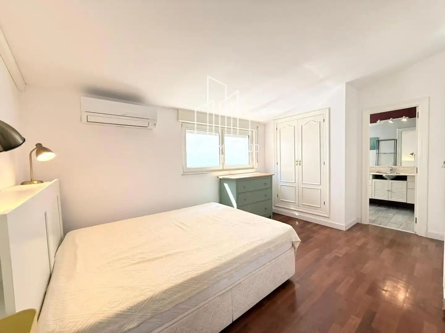 Bedroom of Attic for rent in Salamanca  with Air Conditioner, Heating and Terrace