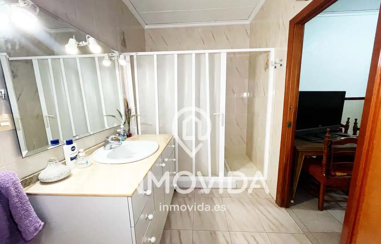 Baño de Casa o chalet en venta en Rafelguaraf con Terraza y Amueblado