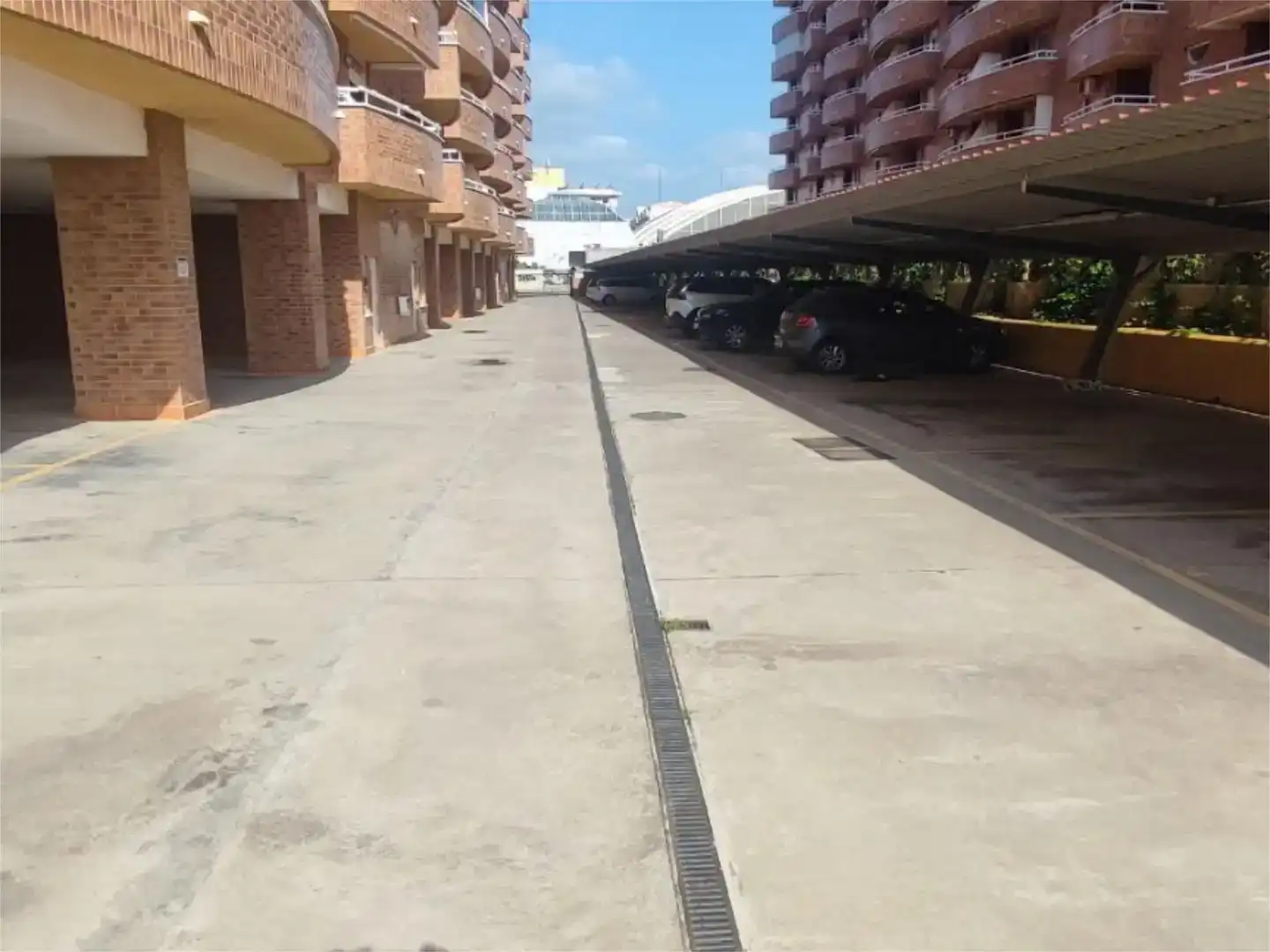 Parking de Piso en venta en Oropesa del Mar / Orpesa con Aire acondicionado, Jardín privado y Piscina