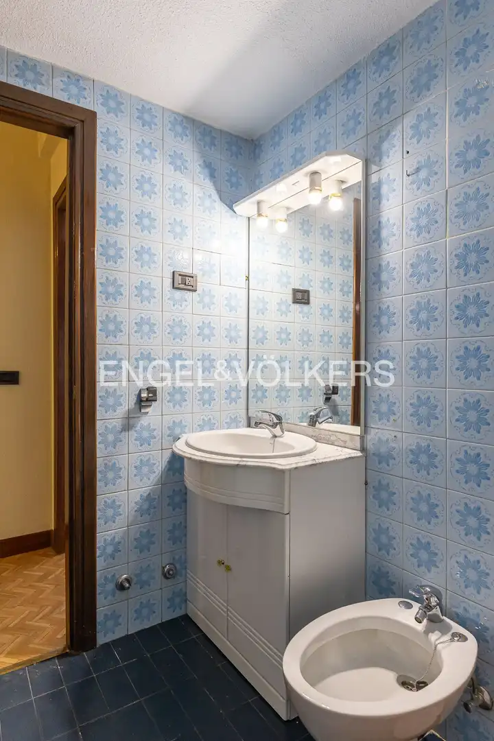 Baño de Piso en venta en Madrid con Calefacción, Parquet y Terraza