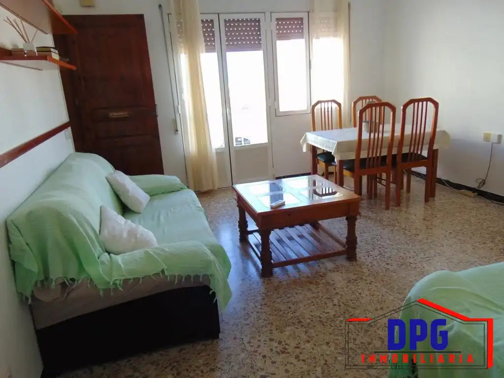 Sala d'estar de Casa o xalet en venda en Garrucha amb Moblat