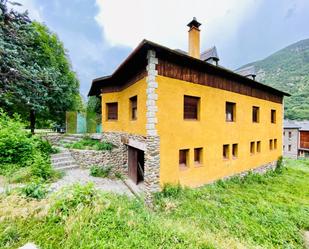 Außenansicht von Haus oder Chalet zum verkauf in Vall de Cardós mit Privatgarten, Terrasse und Abstellraum