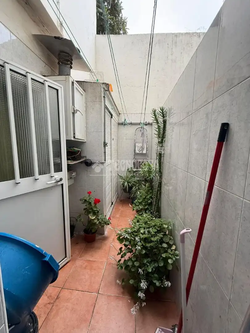 Terraza de Piso en venta en Camas con Aire acondicionado
