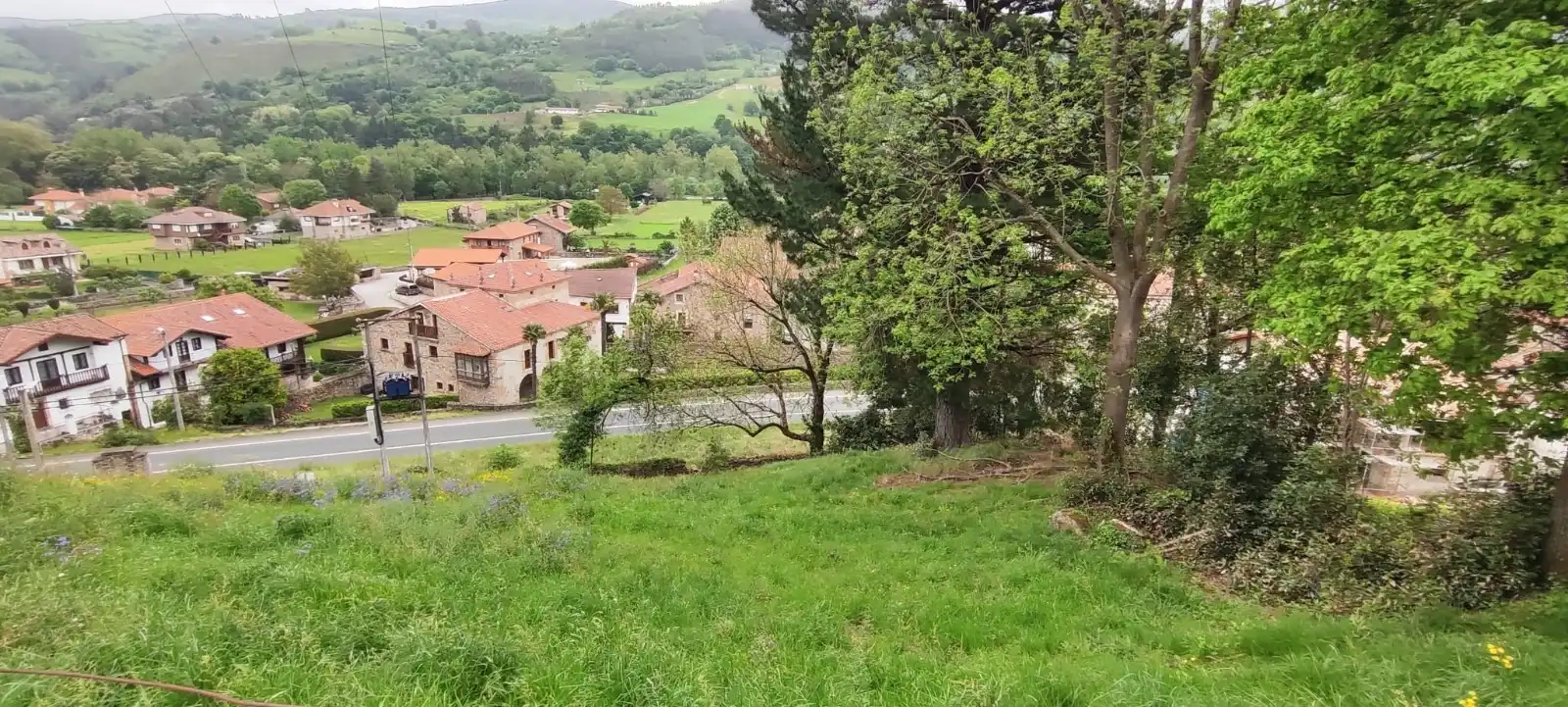 Wohnbaugrundstück zum Verkauf in Corvera de Toranzo, imagen 3