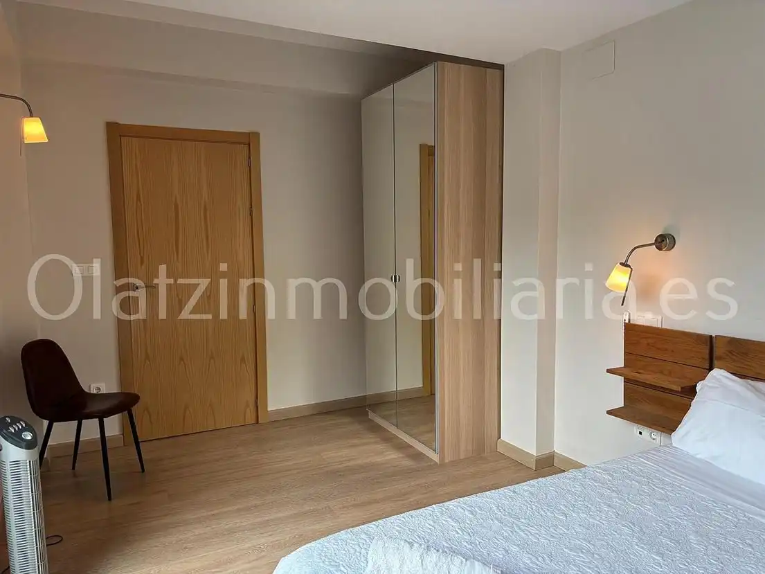 Dormitori de Casa o xalet en venda en Laudio / Llodio amb Aire condicionat, Calefacció i Jardí privat