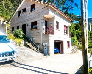 Exterior view of House or chalet for sale in Moaña  with Heating, Private garden and Terrace