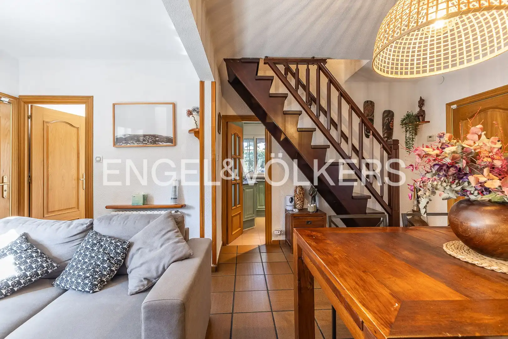 Exterior view of Houses for sale in Sant Cugat del Vallès  with Air Conditioner, Heating and Private garden