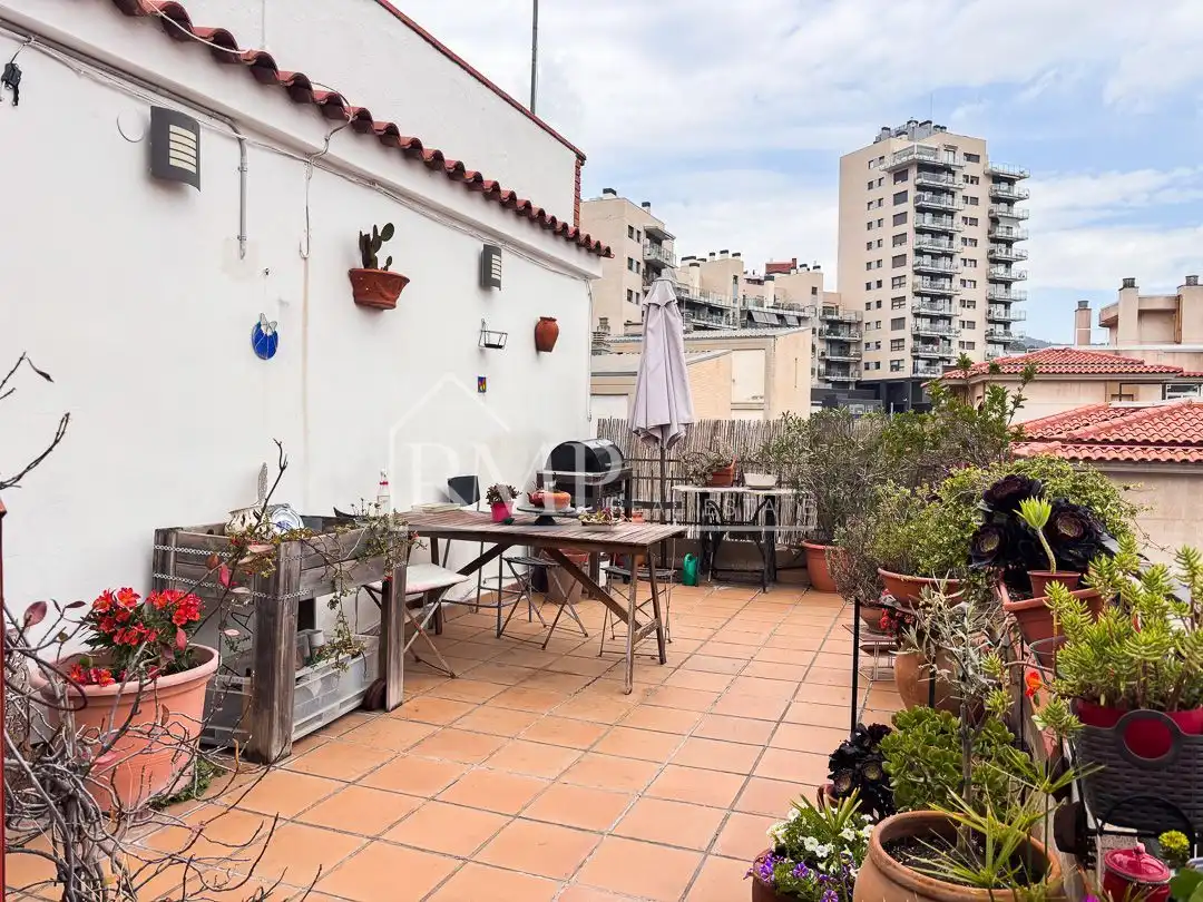 Terrasse von Dachboden zum Verkauf in Barcelona mit Heizung, Terrasse und Abstellraum