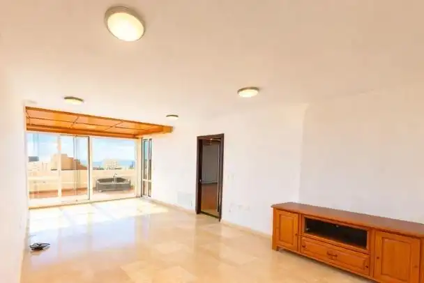Attic for rent in Calle PASEO DEL COLORADO, Playamar - Benyamina
